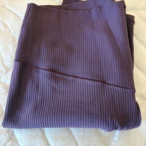 Women’s Offline By Aerie Leggings purple Ribbed to the ankle